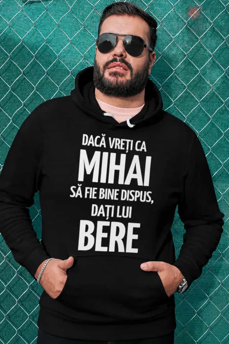 Bluză amuzantă Dă lui bere cu nume personalizat