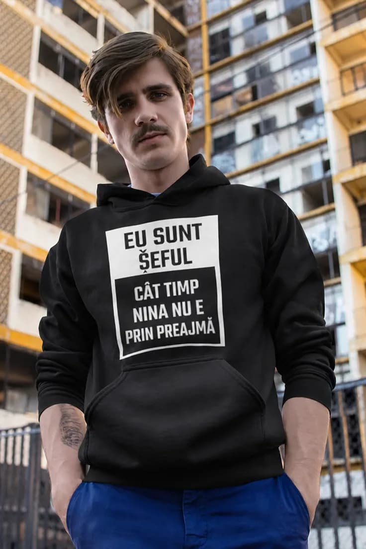 Bluză amuzantă Șef temporar cu nume personalizat