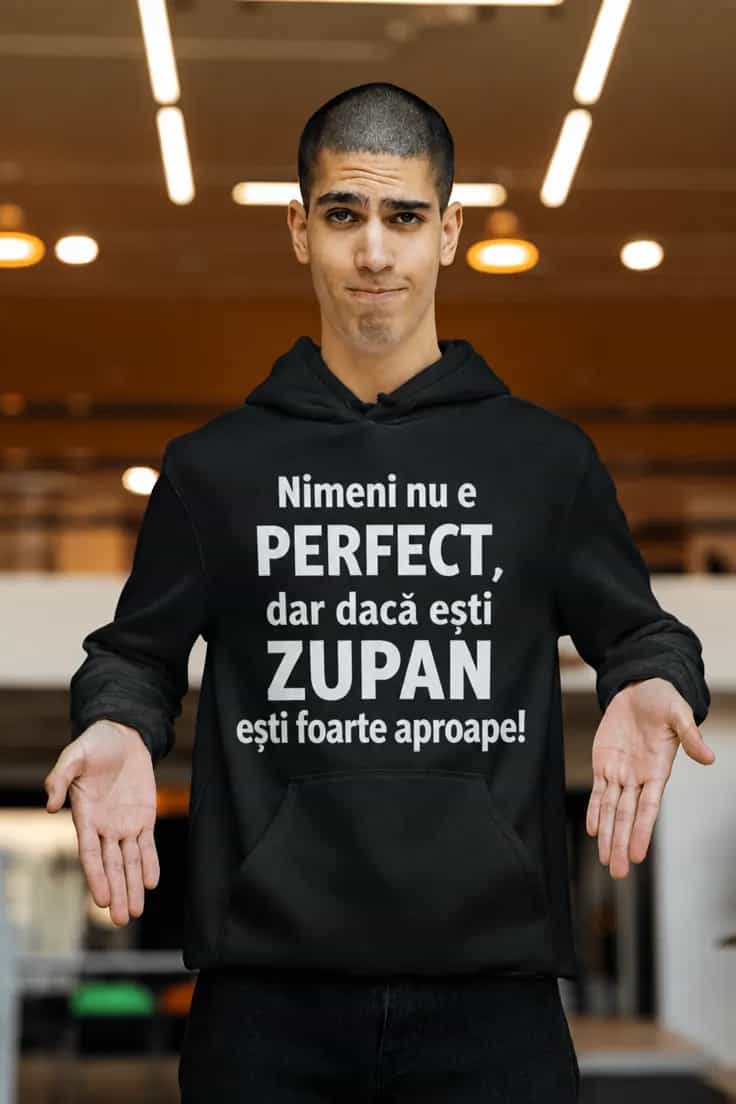 Bluză amuzantă Perfect cu nume personalizat