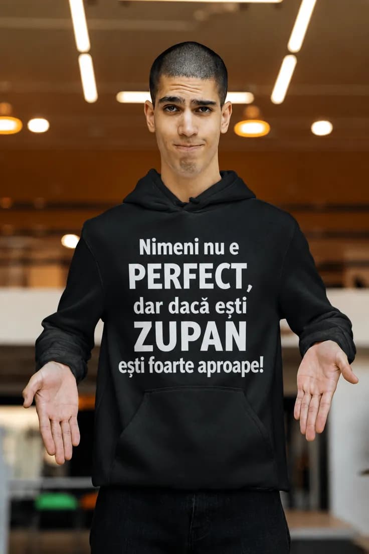 Bluză amuzantă Perfect cu nume personalizat