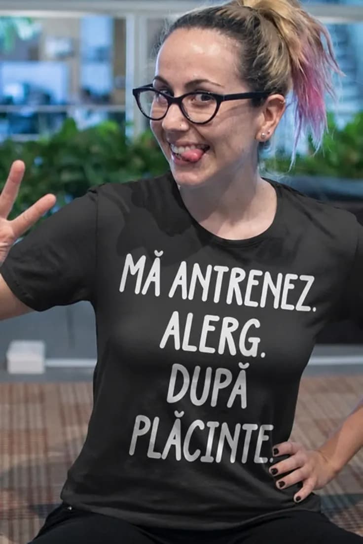 Tricou amuzant Alerg după plăcinte – MĂ ANTRENEZ.