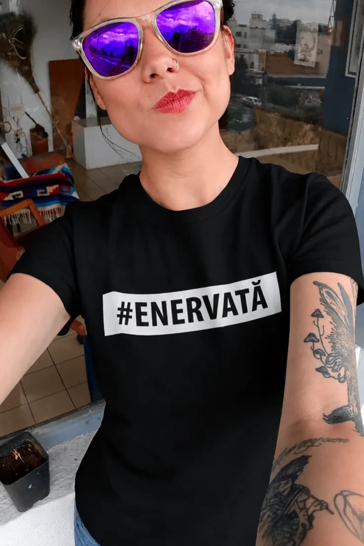 Tricou amuzant Cu nervii întinși #ENERVATĂ