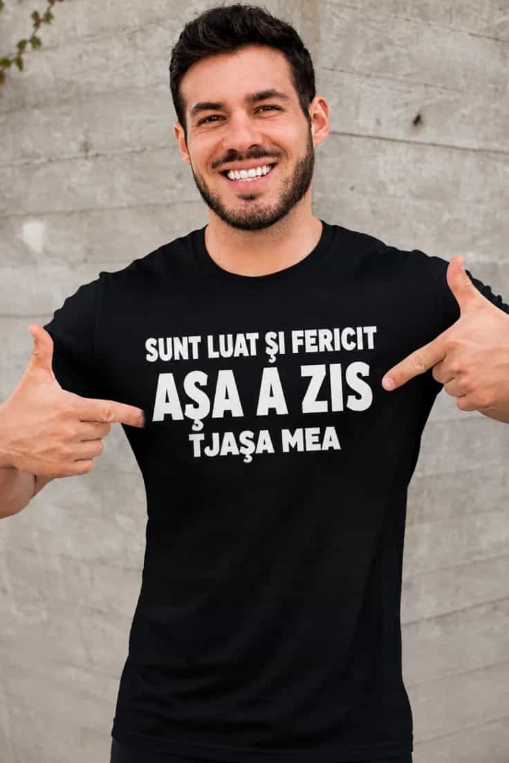 Tricou amuzant Fericit ocupat cu nume personalizat
