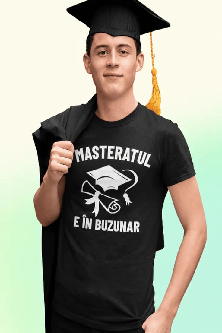 Tricou amuzant Masterat în buzunar | MASTERATUL